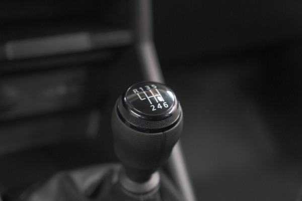 Dacia Duster Mild Hybrid 130 Expression | Camera | Stoelverwarming | Apple Carplay | Navigatie