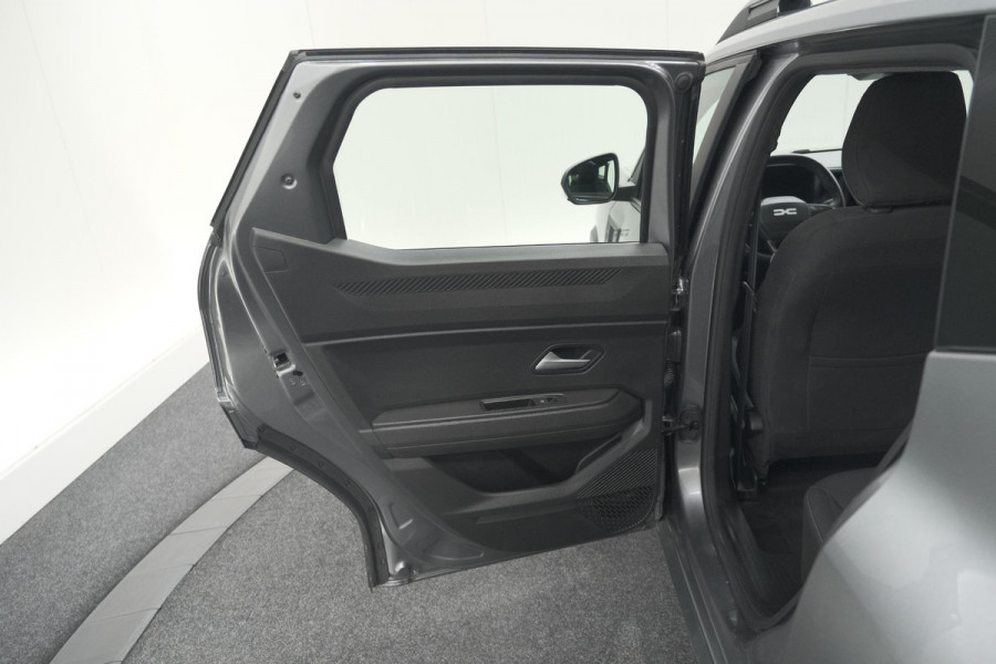 Dacia Duster Mild Hybrid 130 Expression | Camera | Stoelverwarming | Apple Carplay | Navigatie