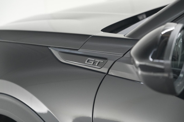 Peugeot 2008 PureTech 130 EAT8 GT | Camera | Parkeersensoren | Apple Carplay