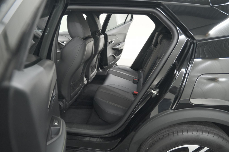 Peugeot 2008 PureTech 130 EAT8 GT | Camera | Parkeersensoren | Apple Carplay