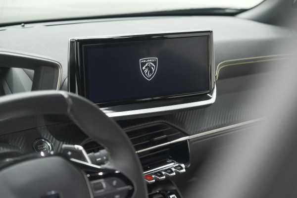 Peugeot 2008 PureTech 130 EAT8 GT | Camera | Parkeersensoren | Apple Carplay