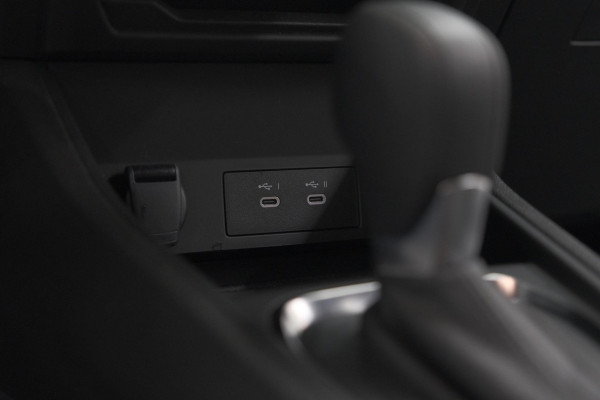 Renault Captur Mild Hybrid 160 EDC Techno | Camera | Navigatie | Apple Carplay | Pack Full Screen