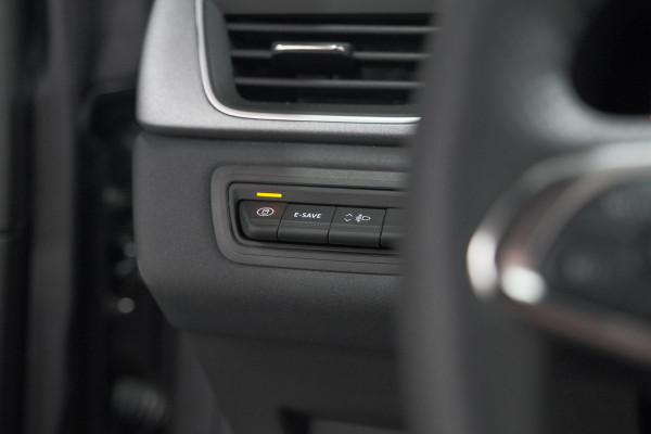 Renault Captur 1.8 E-Tech full hybrid 160 techno | Camera | Winterpakket | Adaptieve Cruise Control | Apple Carplay