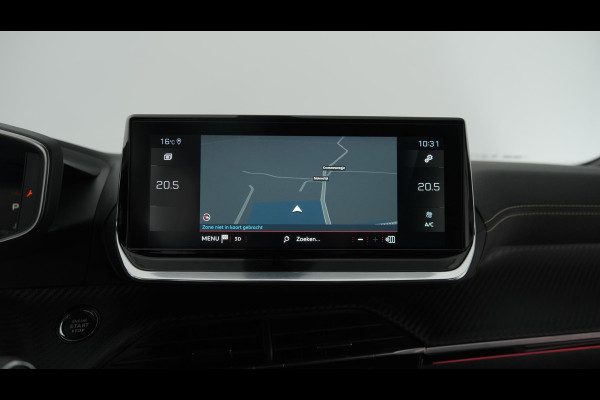 Peugeot 2008 PureTech 130 GT | Camera | Dodehoekdetectie | Navigatie | Parkeersensoren | Stoelverwarming