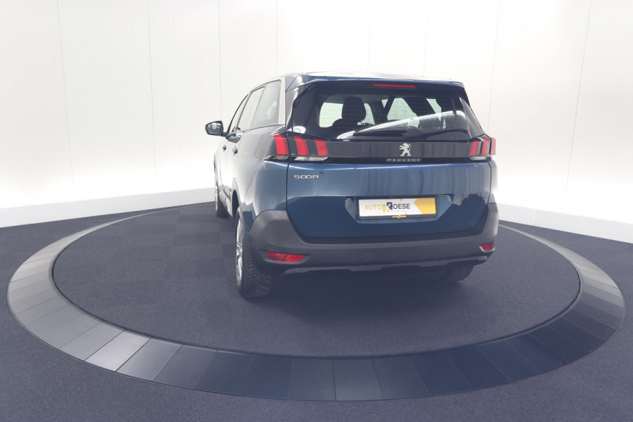 Peugeot 5008 PureTech 130 EAT8 Active Pack | 7 Zitplaatsen | Apple Carplay | Parkeersensoren | Navigatie