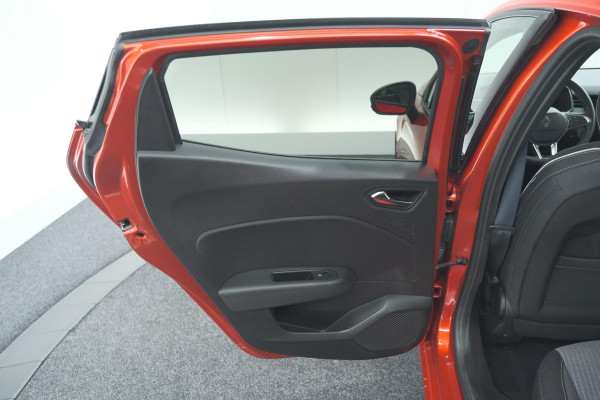 Renault Clio TCe 90 GPF Techno | 360 Camera | Adaptieve Cruise Control | 9.3 Inch Groot Scherm