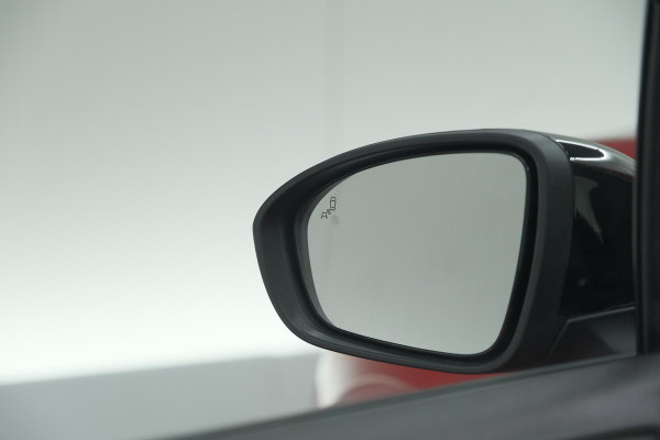 Renault Clio TCe 90 GPF Techno | 360 Camera | Adaptieve Cruise Control | 9.3 Inch Groot Scherm