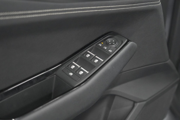 Renault Austral 1.2 E-Tech Full Hybrid 200 Techno | 360 Camera | Panoramadak | Adaptieve Cruise Control