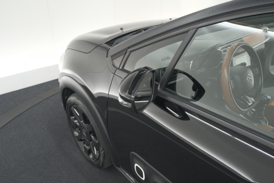 Citroën C3 PureTech 110 S&S Shine | Trekhaak | Parkeersensoren | Navigatie | Apple Carplay