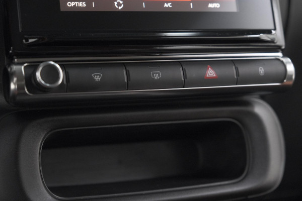 Citroën C3 PureTech 110 S&S Shine | Trekhaak | Parkeersensoren | Navigatie | Apple Carplay