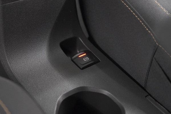 Dacia Jogger TCe 110 Extreme | 7 Zitplaatsen | Camera | Dodehoekdetectie | Stoelverwarming | Apple Carplay