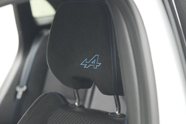 Renault Austral Mild Hybrid 160 X-tronic Techno Esprit Alpine | 1800 KG Trekgewicht | Camera | Elektrische Kofferklep | Adaptieve Cruise Control