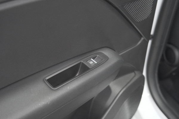 Renault Captur Mild Hybrid 160 EDC Techno | Camera | Navigatie | Apple Carplay | Pack Full Screen