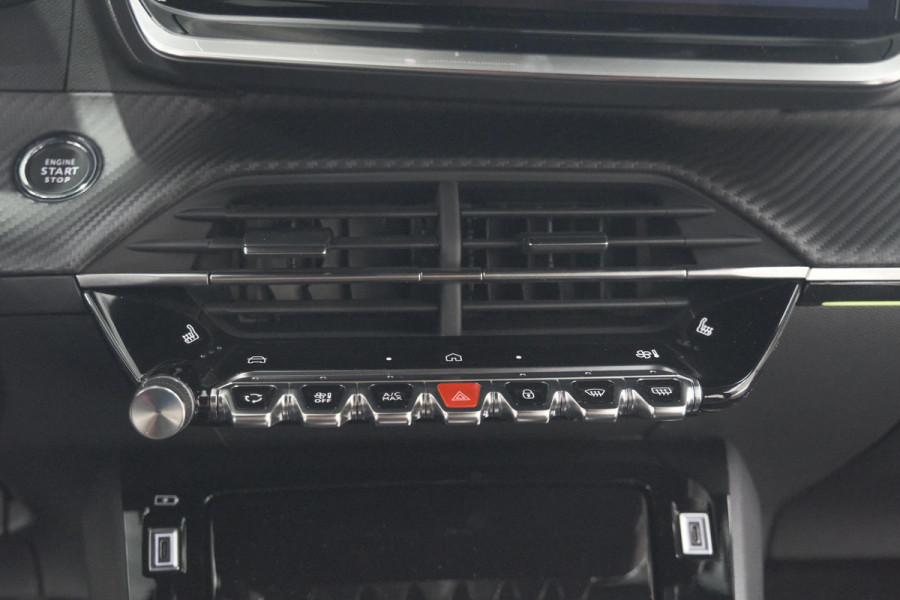 Peugeot 2008 PureTech 130 EAT8 GT | 360 Camera | Stoelmassage | Adaptieve Cruise Control | Dodehoekdetectie
