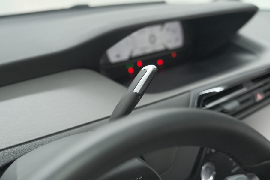 Citroën C4 Spacetourer PureTech 130 EAT8 Feel | Climate Control | Apple Carplay | Cruise Control | Parkeersensoren