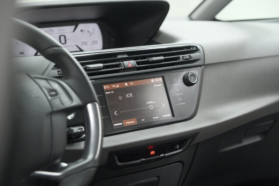 Citroën C4 Spacetourer PureTech 130 EAT8 Feel | Climate Control | Apple Carplay | Cruise Control | Parkeersensoren
