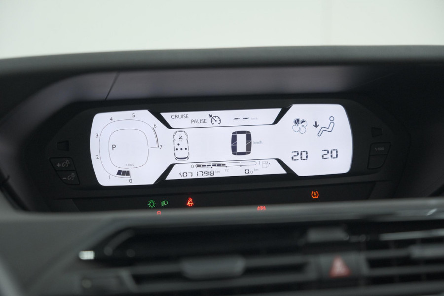 Citroën C4 Spacetourer PureTech 130 EAT8 Feel | Climate Control | Apple Carplay | Cruise Control | Parkeersensoren