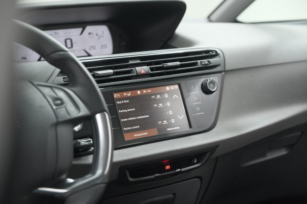 Citroën C4 Spacetourer PureTech 130 EAT8 Feel | Climate Control | Apple Carplay | Cruise Control | Parkeersensoren