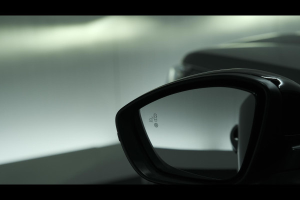 Peugeot 2008 PureTech 130 EAT8 Allure | 360 Camera | Dodehoekdetectie | Stoelverwarming | Apple Carplay