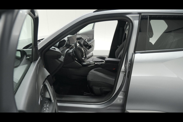 Peugeot 2008 PureTech 130 EAT8 Allure | 360 Camera | Dodehoekdetectie | Stoelverwarming | Apple Carplay
