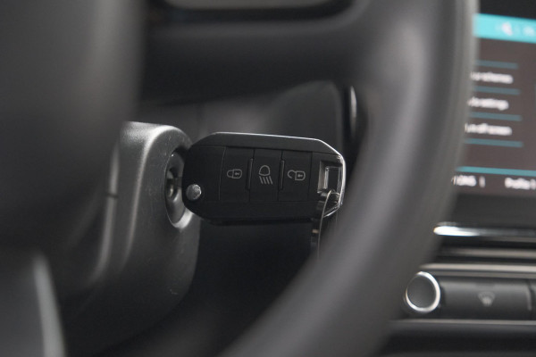 Citroën C3 PureTech 82 Feel Edition | Parkeersensoren | Navigatie | Apple Carplay | Climate Control
