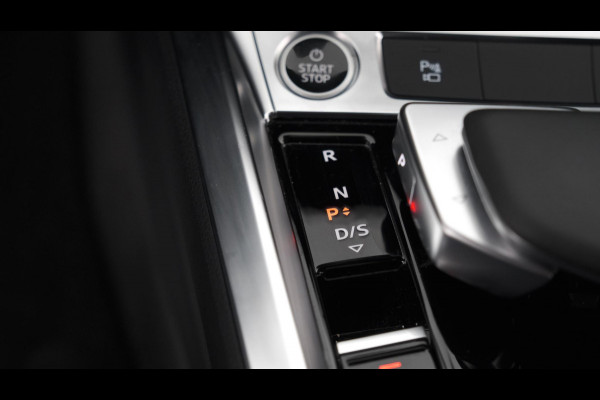 Audi e-tron Sportback 55 Quattro S Edition 95 kWh 408 pk| Head-Up Display | Luchtvering | Elektronische Kofferklep | Camera