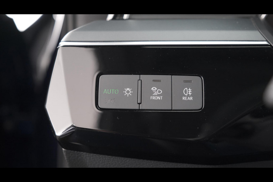 Audi e-tron Sportback 55 Quattro S Edition 95 kWh 408 pk| Head-Up Display | Luchtvering | Elektronische Kofferklep | Camera