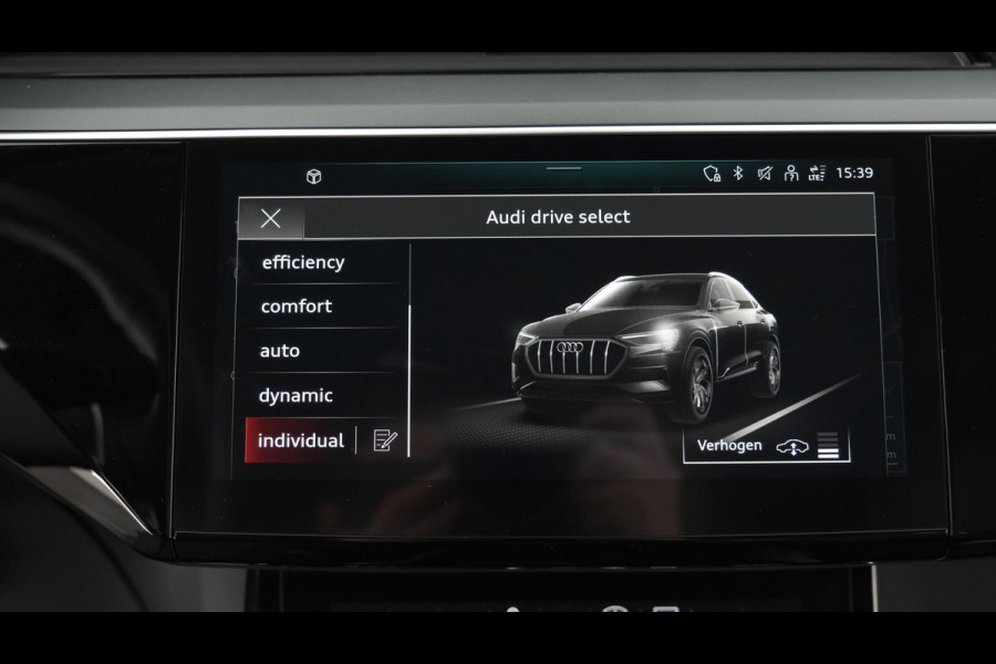 Audi e-tron Sportback 55 Quattro S Edition 95 kWh 408 pk| Head-Up Display | Luchtvering | Elektronische Kofferklep | Camera