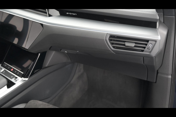 Audi e-tron Sportback 55 Quattro S Edition 95 kWh 408 pk| Head-Up Display | Luchtvering | Elektronische Kofferklep | Camera