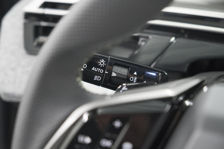 Peugeot 3008 1.2 Hybrid 145 GT | Elektrische Kofferklep | Camera | Stoelverwarming | Navigatie