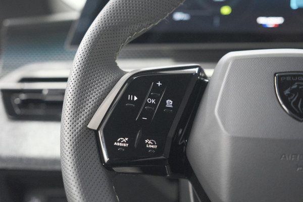Peugeot 3008 1.2 Hybrid 145 GT | Elektrische Kofferklep | Camera | Stoelverwarming | Navigatie