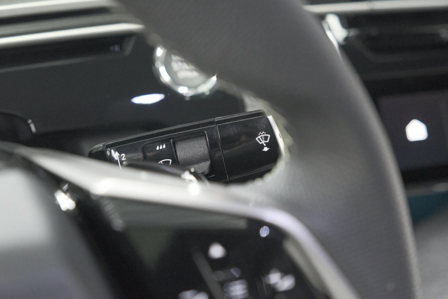 Peugeot 3008 1.2 Hybrid 145 GT | Elektrische Kofferklep | Camera | Stoelverwarming | Navigatie