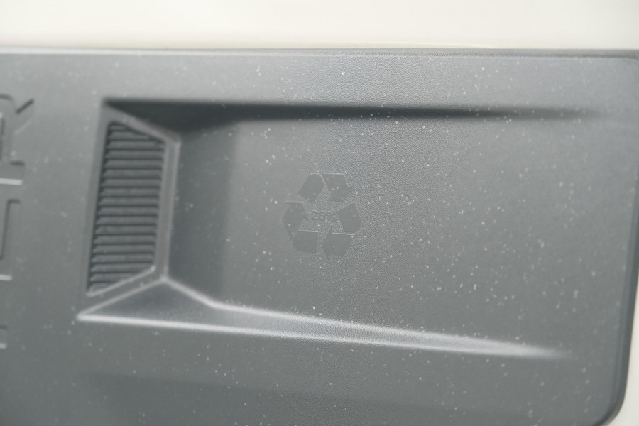 Dacia Duster Mild Hybrid 130 Expression | Camera | Stoelverwarming | Apple Carplay | Navigatie