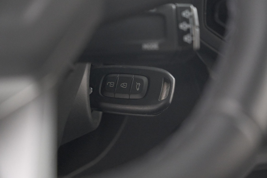 Dacia Duster Mild Hybrid 130 Expression | Camera | Stoelverwarming | Apple Carplay | Navigatie