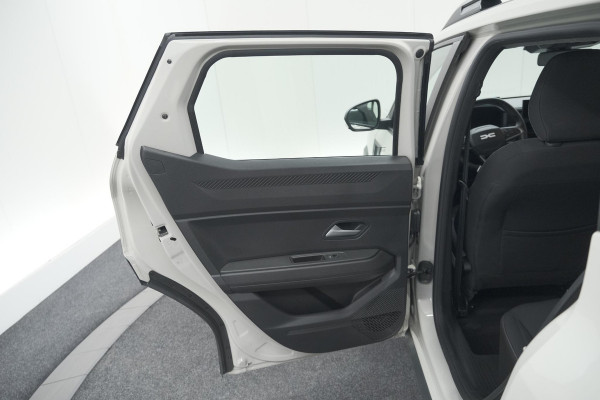 Dacia Duster Mild Hybrid 130 Expression | Camera | Stoelverwarming | Apple Carplay | Navigatie