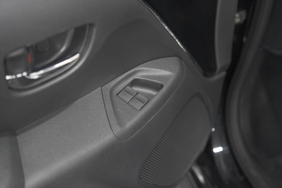 Citroën C1 1.0 VTi Shine | Automaat | Stoelverwarming | Camera | Lederen bekleding