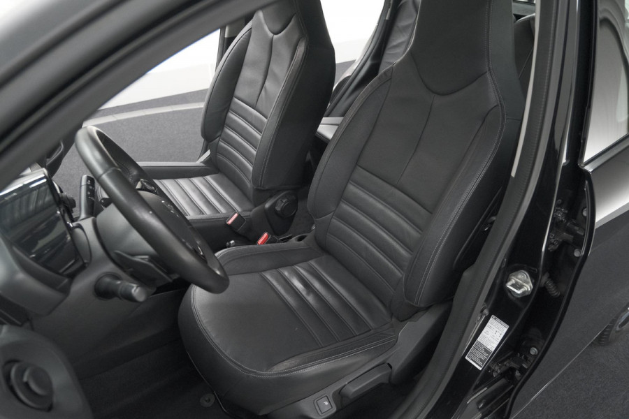 Citroën C1 1.0 VTi Shine | Automaat | Stoelverwarming | Camera | Lederen bekleding