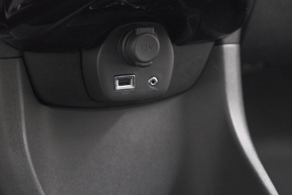 Citroën C1 1.0 VTi Shine | Automaat | Stoelverwarming | Camera | Lederen bekleding