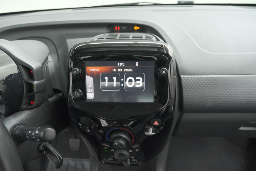 Citroën C1 1.0 VTi Shine | Automaat | Stoelverwarming | Camera | Lederen bekleding