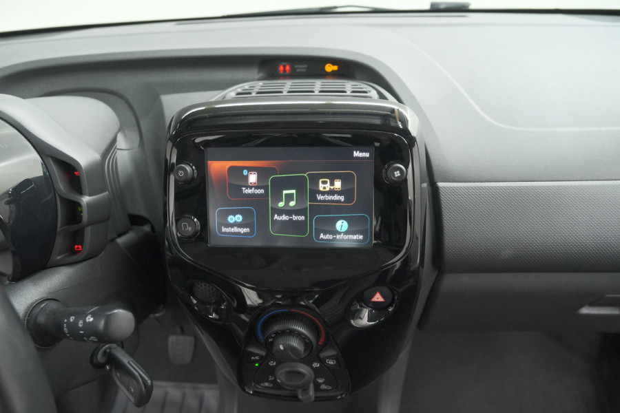 Citroën C1 1.0 VTi Shine | Automaat | Stoelverwarming | Camera | Lederen bekleding