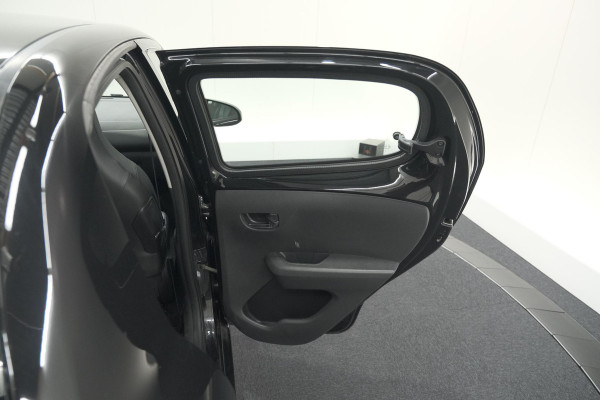 Citroën C1 1.0 VTi Shine | Automaat | Stoelverwarming | Camera | Lederen bekleding