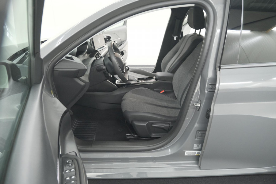 Peugeot 208 PureTech 100 Allure | Gris Selenium | Apple Carplay | Parkeersensoren | Climate Control