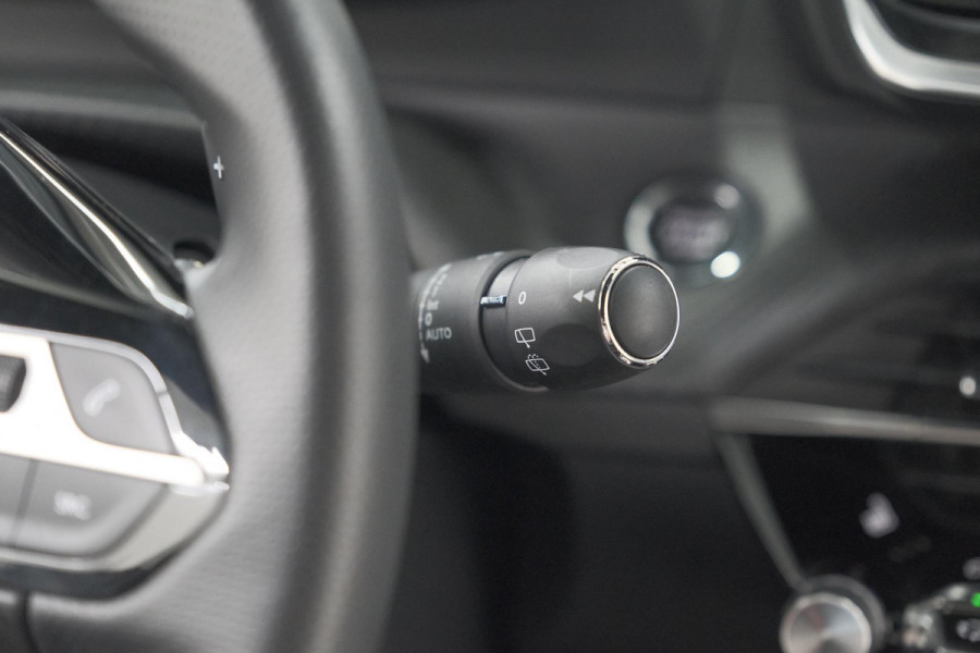 Peugeot 2008 PureTech 130 EAT8 GT | 360 Camera | Stoelmassage | Adaptieve Cruise Control | Dodehoekdetectie