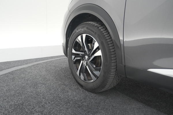 Peugeot 2008 PureTech 130 Allure Pack | Adaptieve Cruise Control | Stoelverwarming | Camera | Apple Carplay