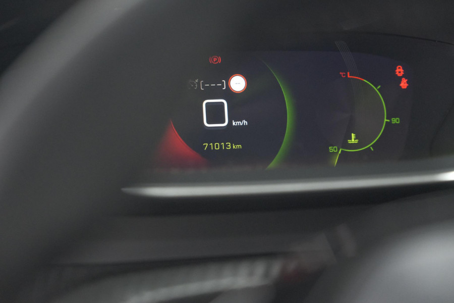 Peugeot 2008 PureTech 130 Allure Pack | Adaptieve Cruise Control | Stoelverwarming | Camera | Apple Carplay