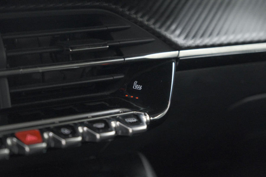 Peugeot 2008 PureTech 130 Allure Pack | Adaptieve Cruise Control | Stoelverwarming | Camera | Apple Carplay