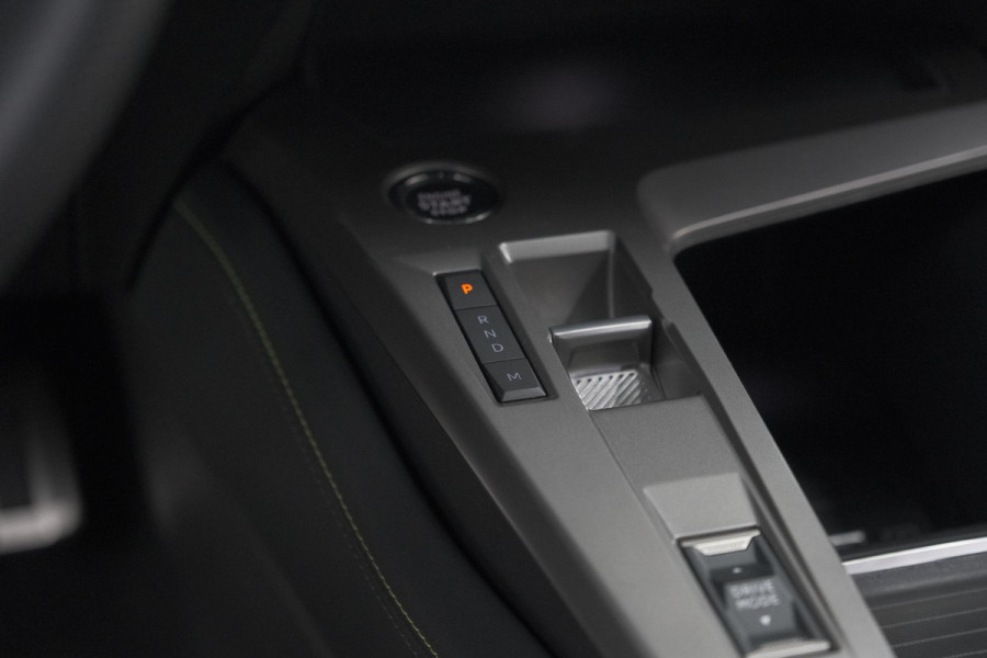 Peugeot 308 SW 1.2 Hybrid 136 e-DCS6 GT | Camera | Adaptieve Cruise Control | Apple Carplay