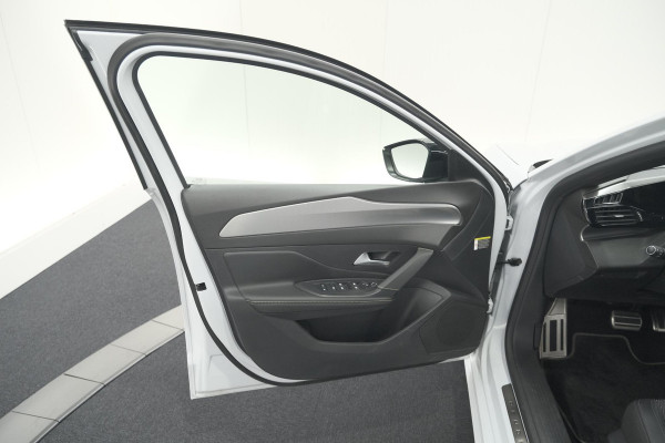 Peugeot 308 SW 1.2 Hybrid 136 e-DCS6 GT | Camera | Adaptieve Cruise Control | Apple Carplay