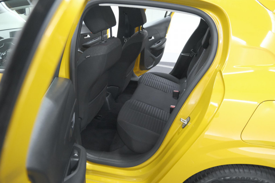 Peugeot 208 PureTech 75 Active Pack | Parkeersensoren | Apple Carplay | Airco