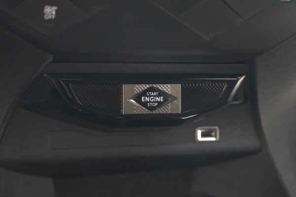 DS DS 3 Crossback E-Tense So Chic 50 kWh | 3 Fase | Camera | Dodehoekdetectie | Apple Carplay